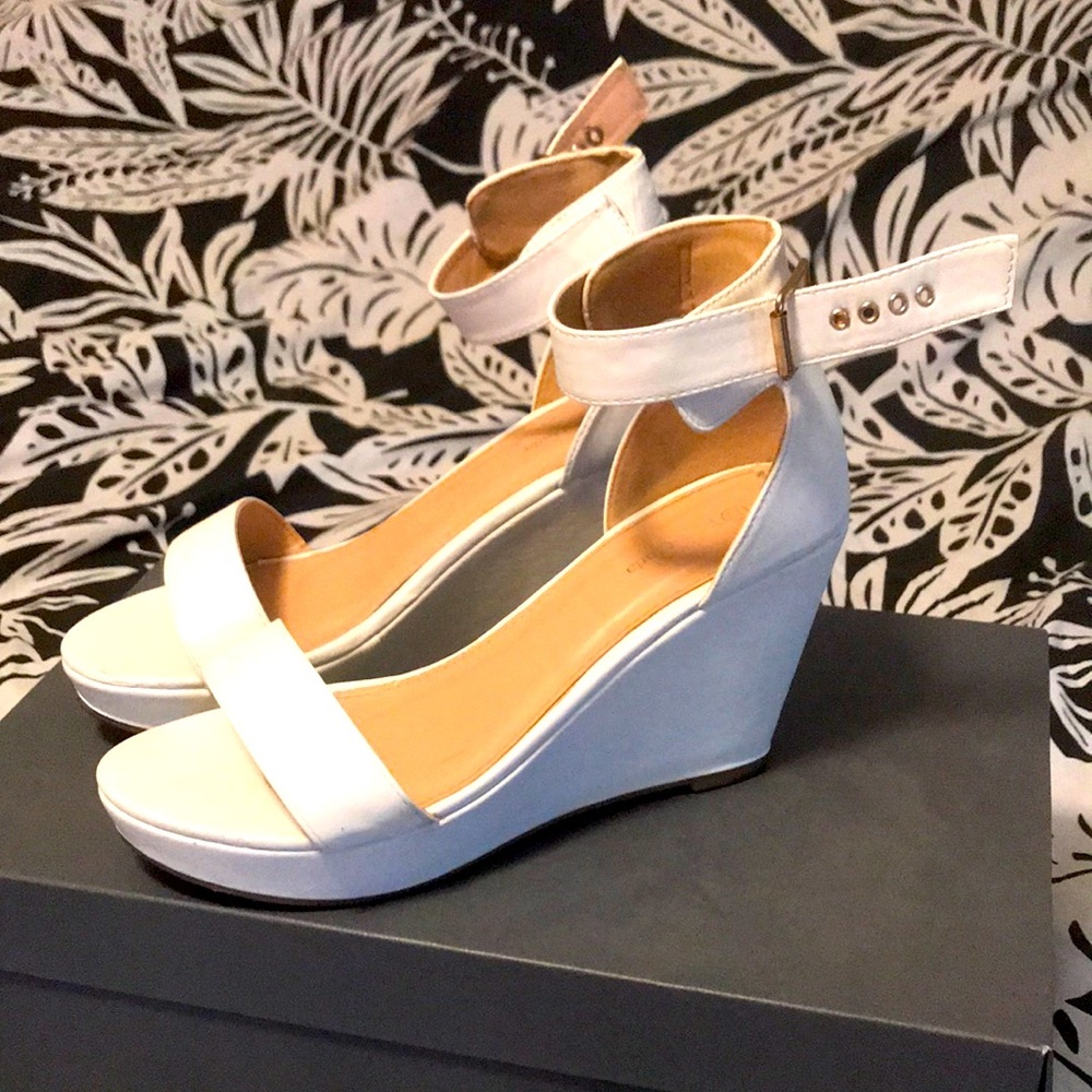 White wedges.
